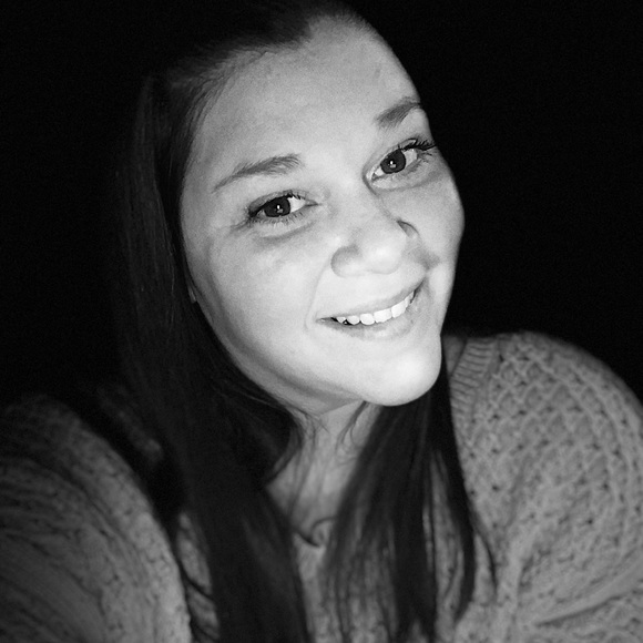 Meet your Posher, Chelsey - Picture 4 of 8